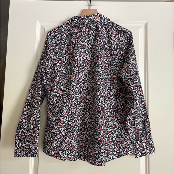 Lands End Women’s Floral Button Down - Picture 5 of 5